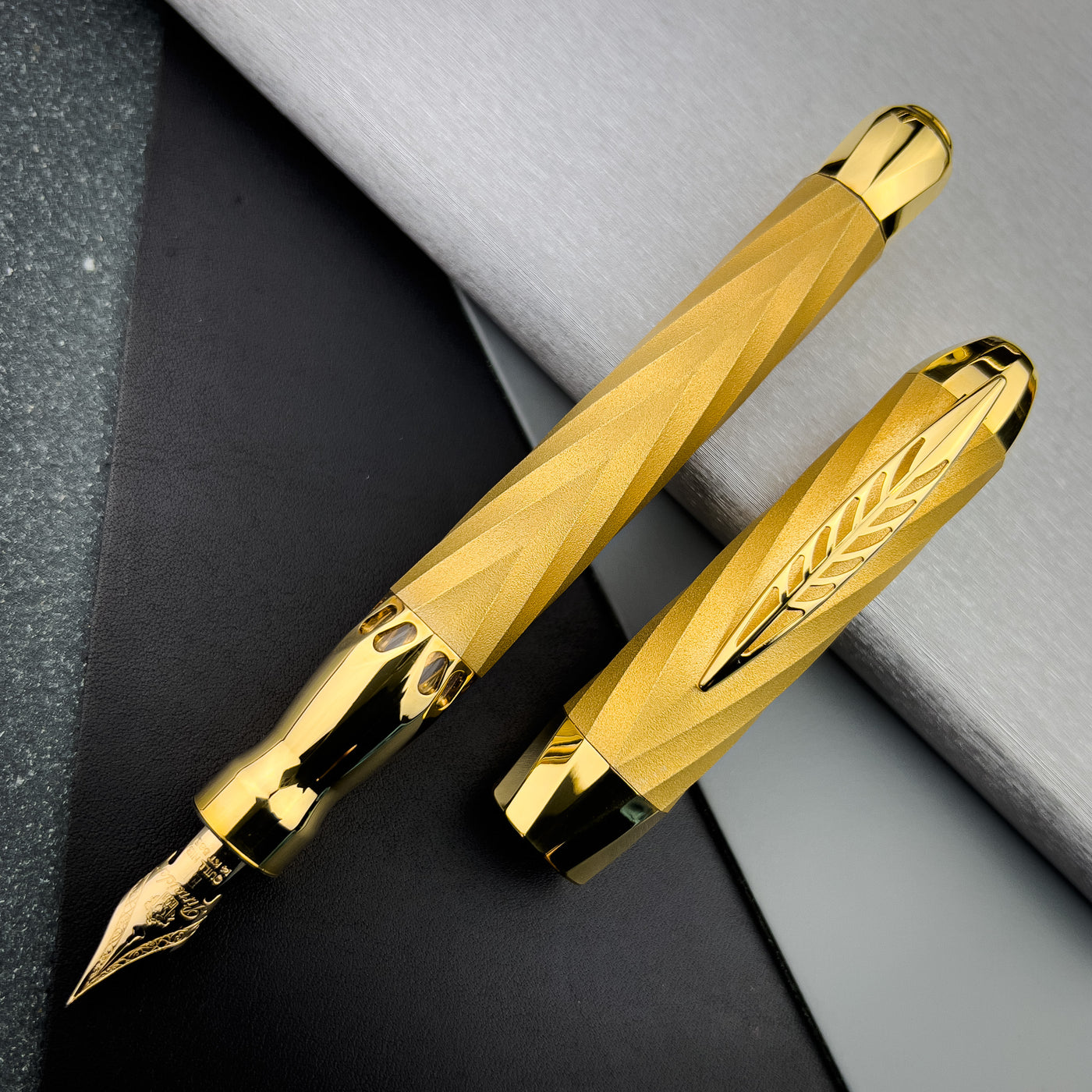 Pineider Matrix Fountain Pen - Gold (Limited Edition) | Atlas Stationers.