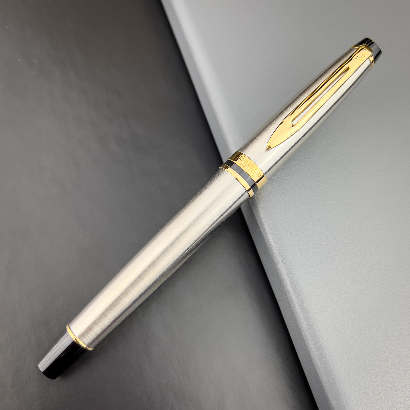 Waterman Expert Fountain Pen - Stainless w/ Gold Trim | Atlas Stationers.