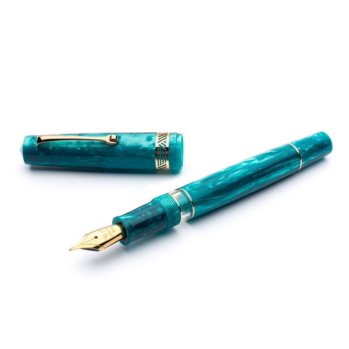 Leonardo Momento Magico Fountain Pen - Emerald w/ Gold Trim