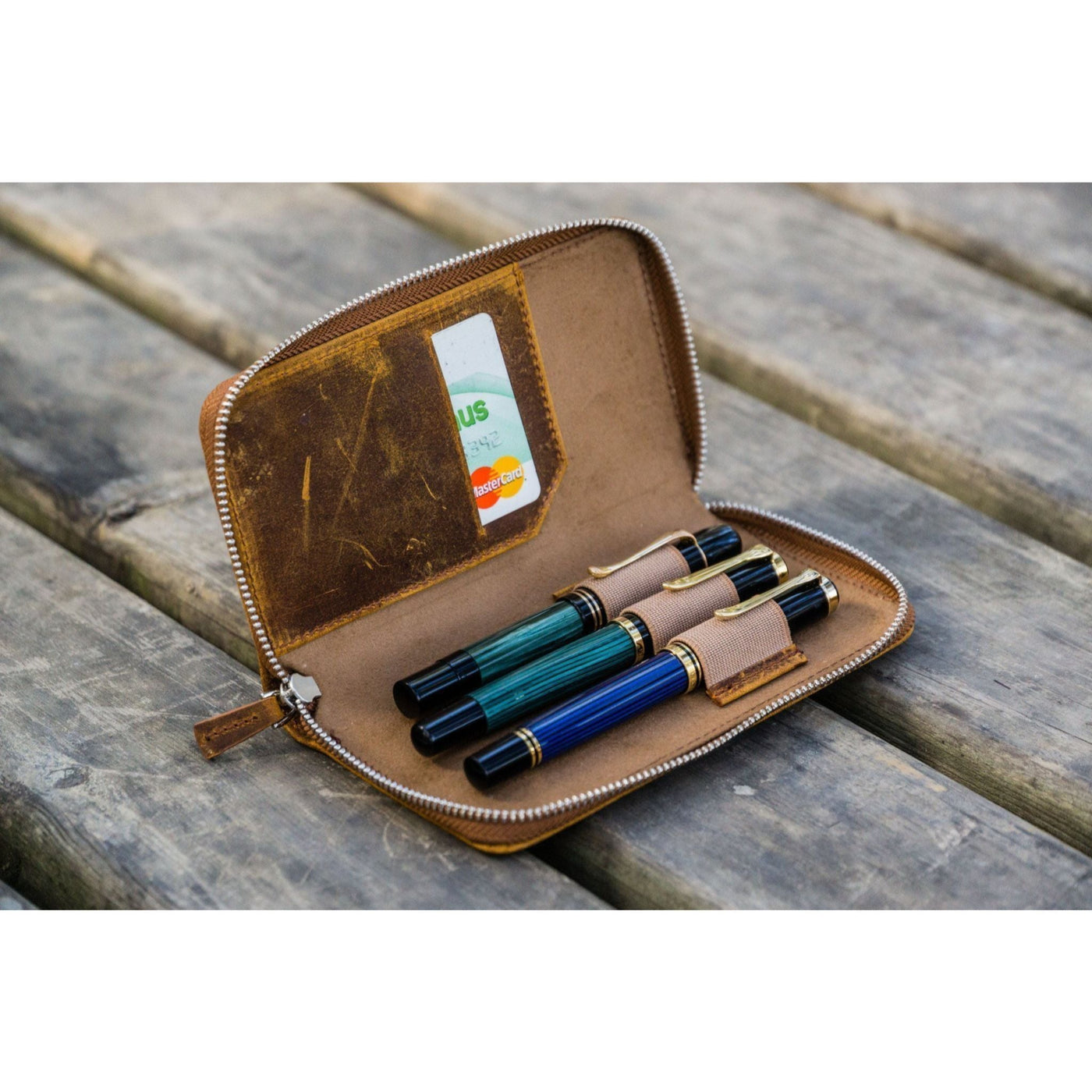 Galen Leather 3 Pen Zipper Case - Crazy Horse Brown | Atlas Stationers.