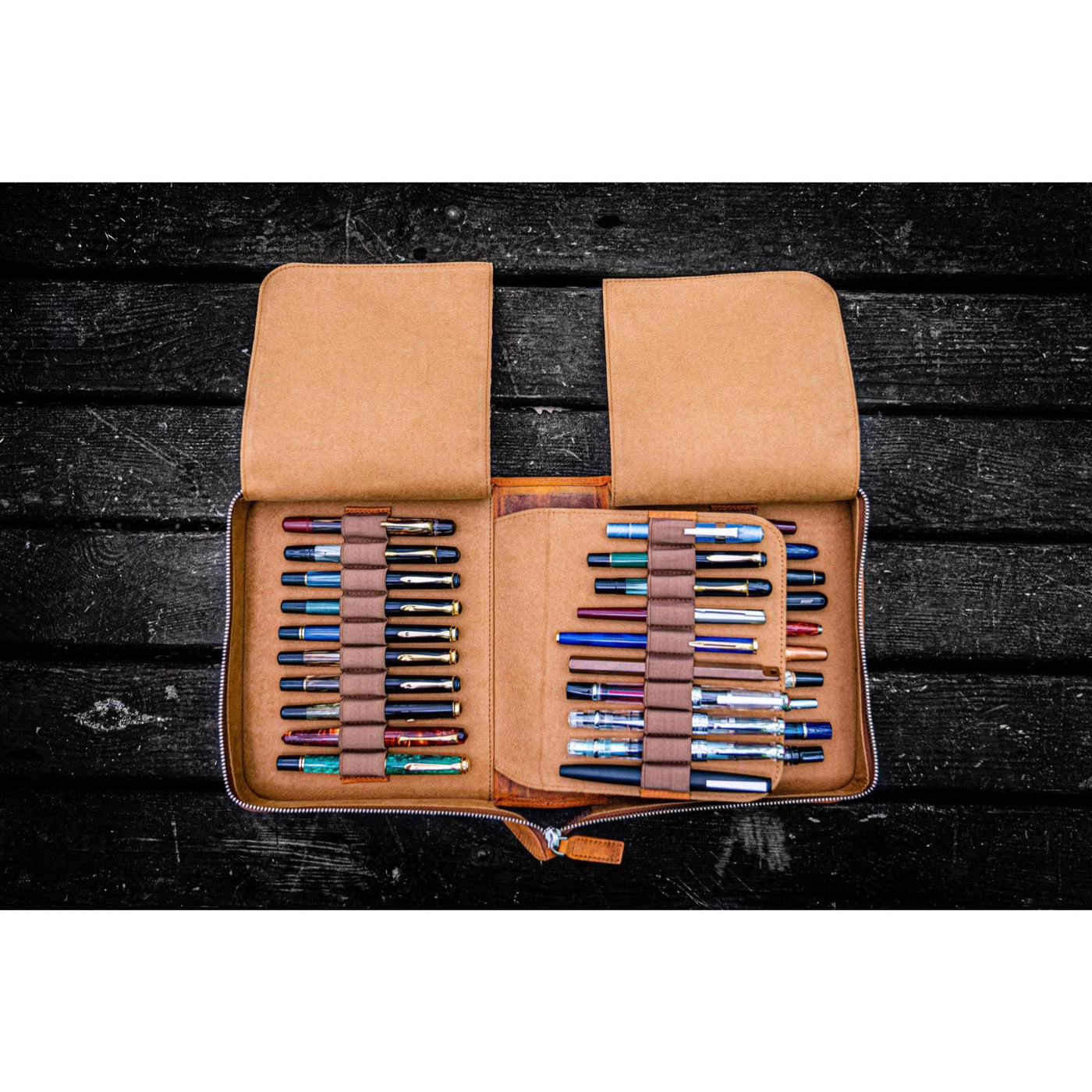 Galen Leather 40 Pen Zipper Case - Crazy Horse Brown | Atlas Stationers.