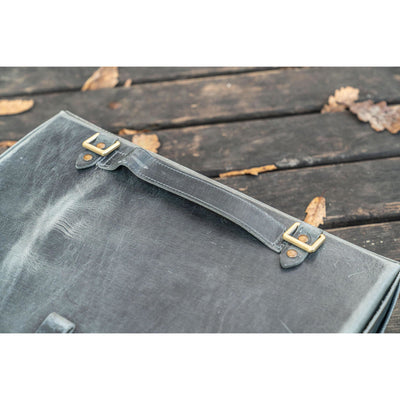 Galen Leather Writer's Medic Bag - XLarge Crazy Horse Smoky | Atlas Stationers.